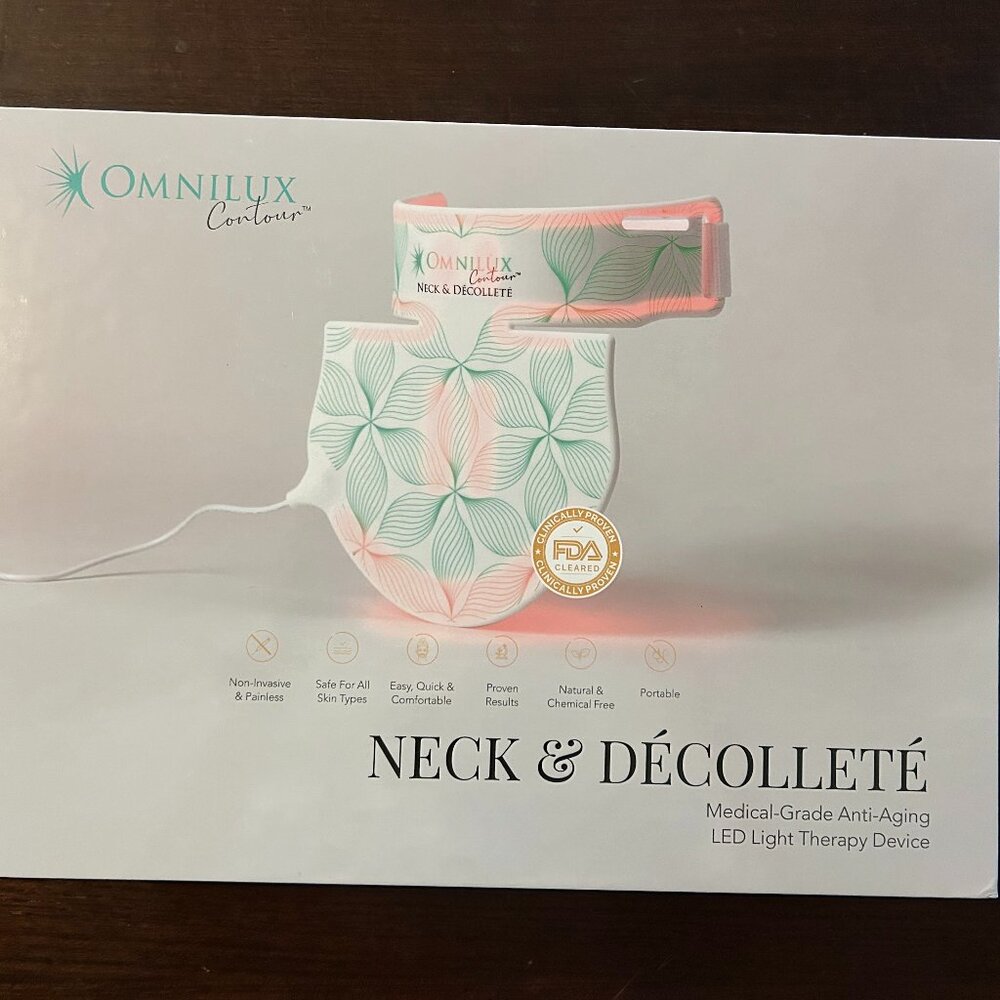 Omnilux Neck & Decollete LED light therapy device